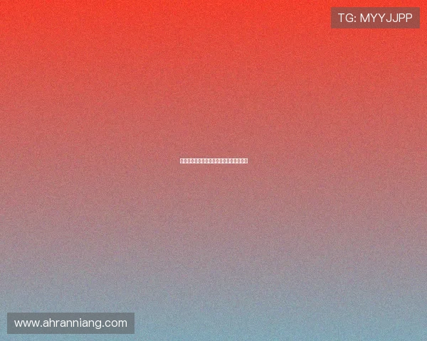 十二时半：时间的魔术师，生活的温柔低语